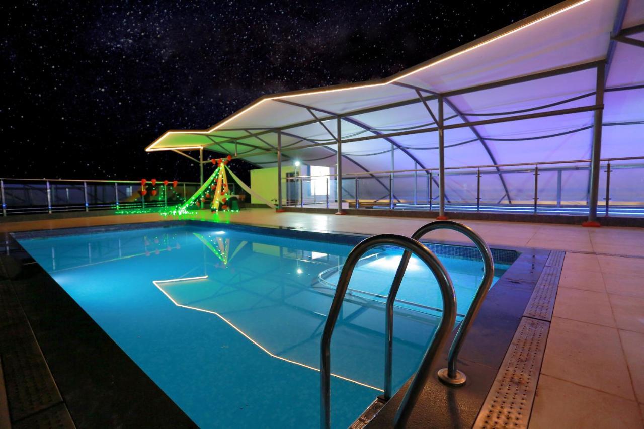 Grand Signature Hotel & Spa イェールカードゥ エクステリア 写真